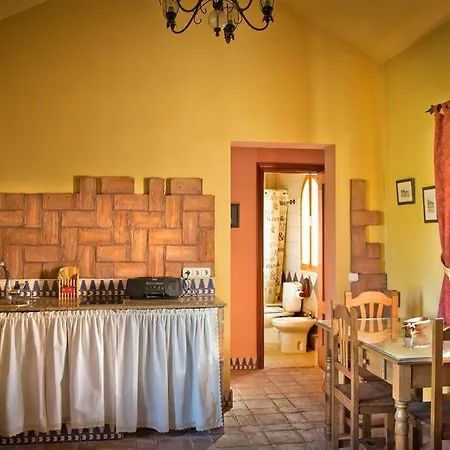 Casa 1 Con Piscina Privada Y Jardin Holiday home